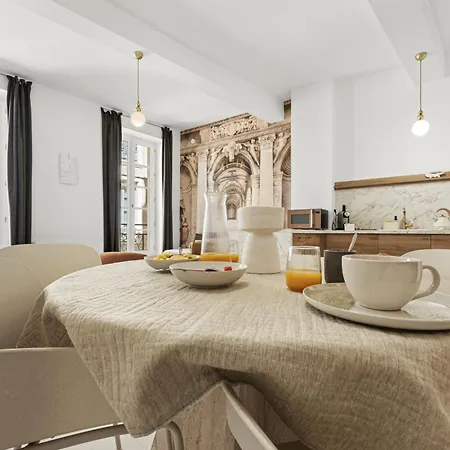 Neo-antique Renove Avec Clim - Au Coeur De Apartman *